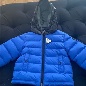 Moncler jacket/puffer 12 m